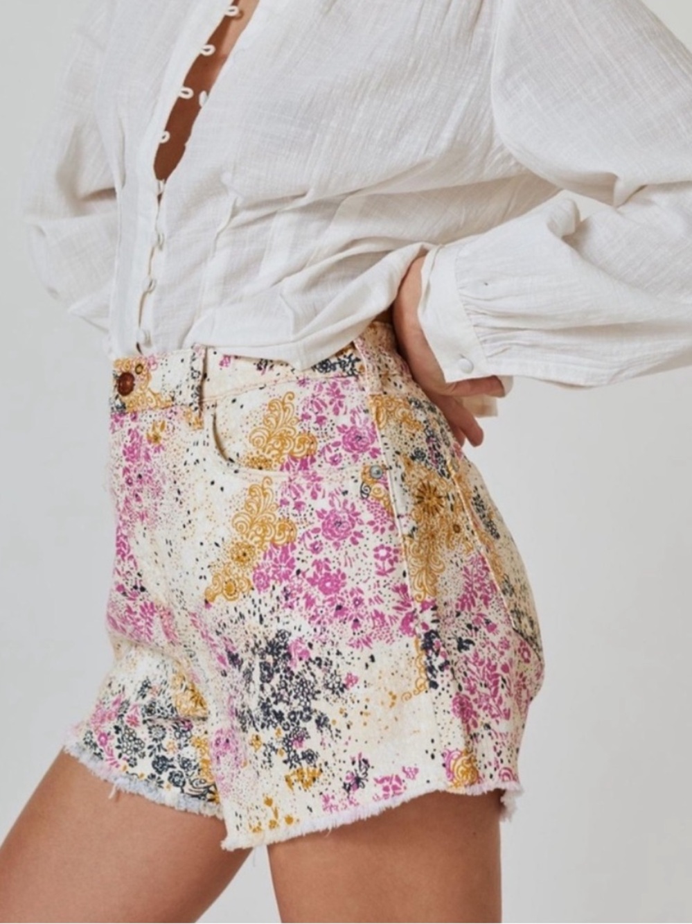 Anthropologie Pilcro Scrunchie Shorts Floral High-Waisted Large